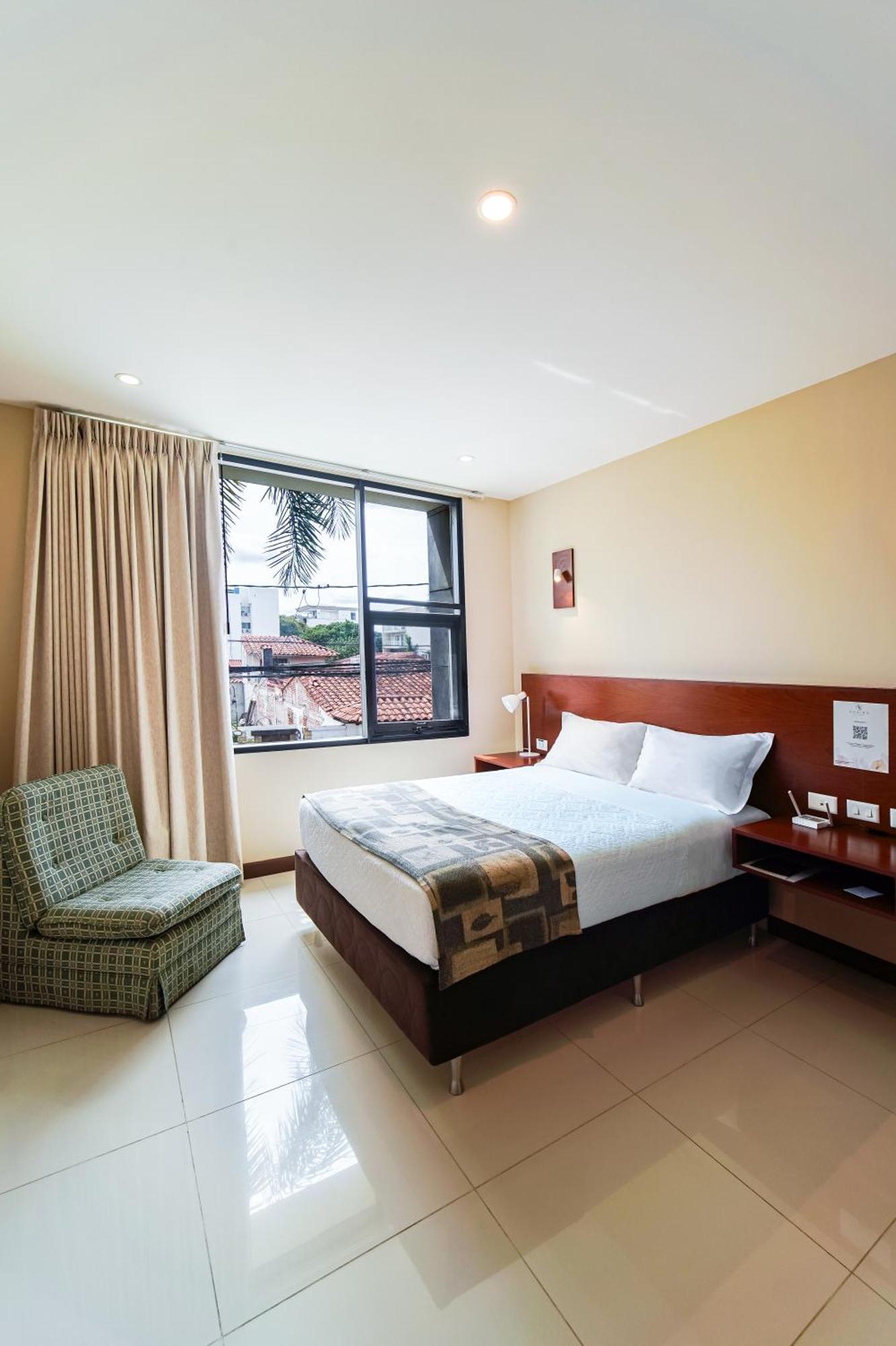 Chairu Eco Hotel Santa Cruz de La Sierra Eksteriør billede
